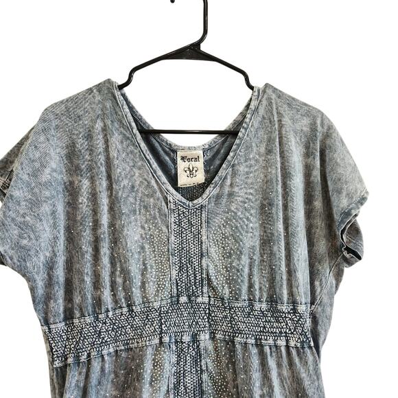 Vocal Gray Mineral Wash Short Sleeve Bedazzled Rhinestone Y2K Top Size Large - Picture 3 of 9